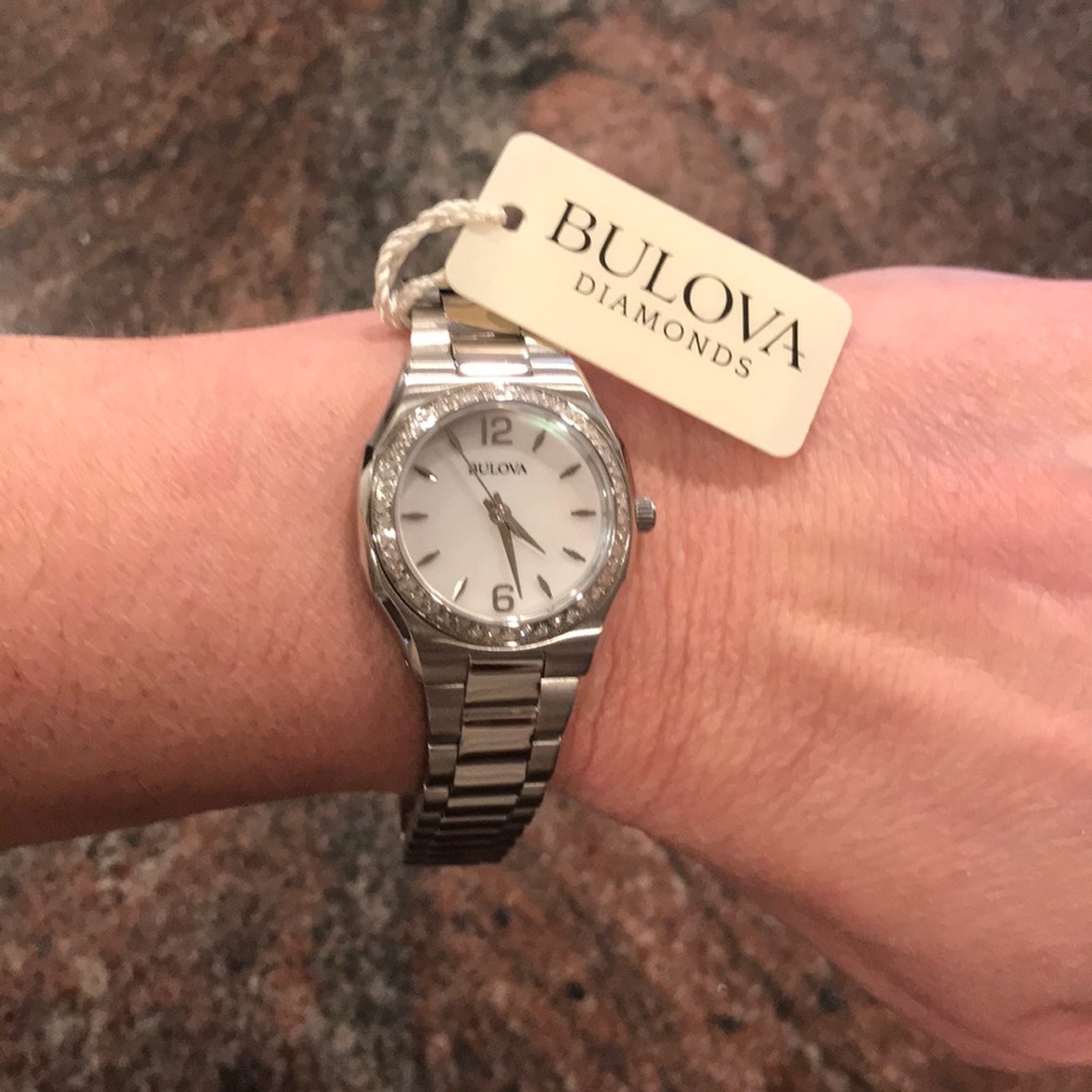 BULOVA BRAND NEW Ladies Diamond SilverQuartz Watch